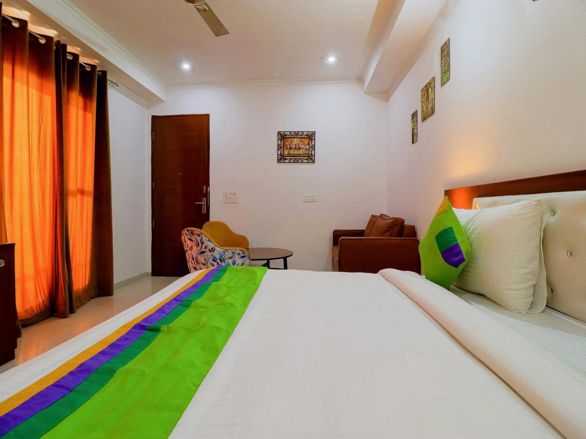 Badshahpur Treebo Rejoice 52 - 3Km From Huda City Metro Station מראה חיצוני תמונה