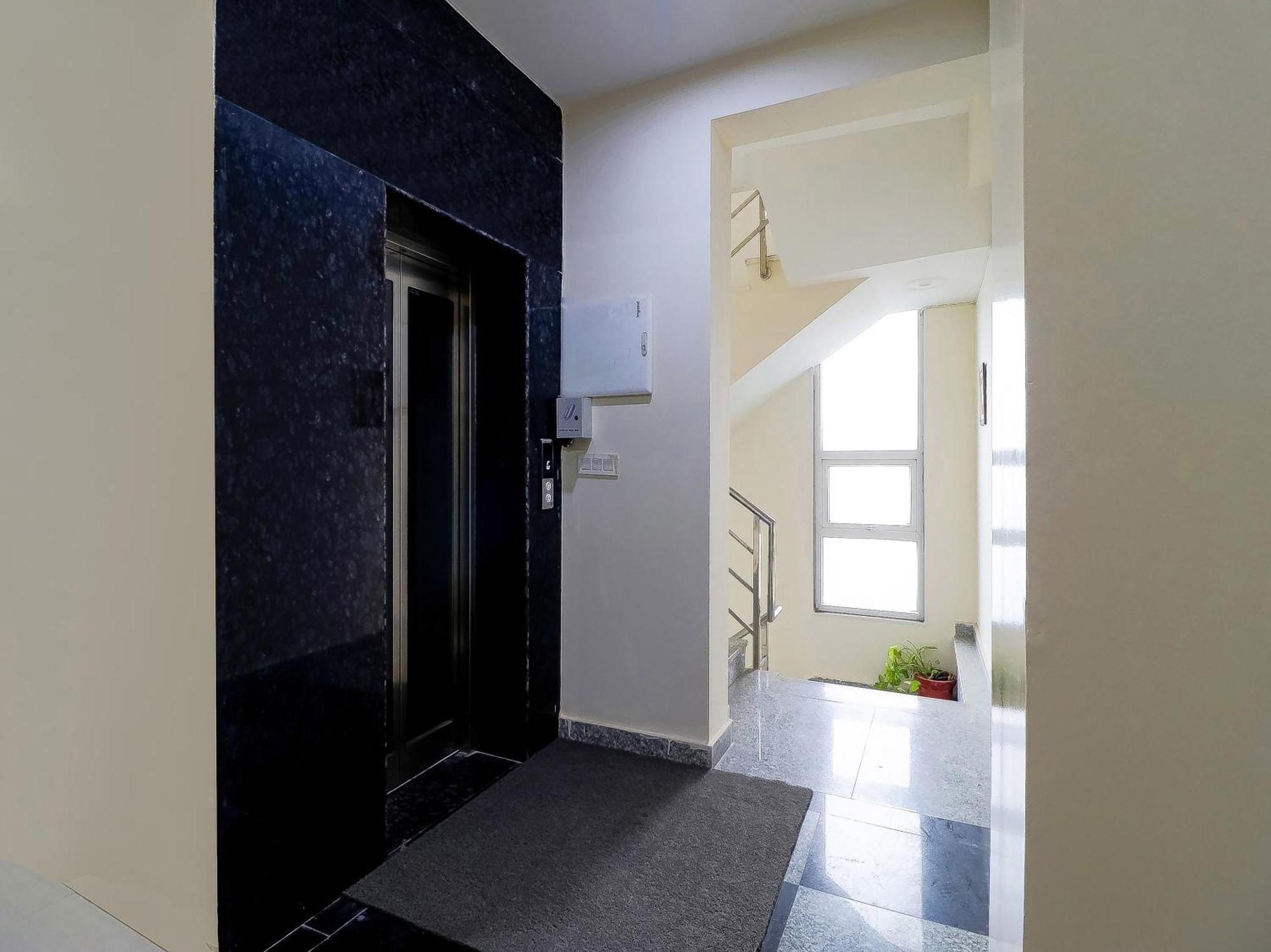 Badshahpur Treebo Rejoice 52 - 3Km From Huda City Metro Station מראה חיצוני תמונה
