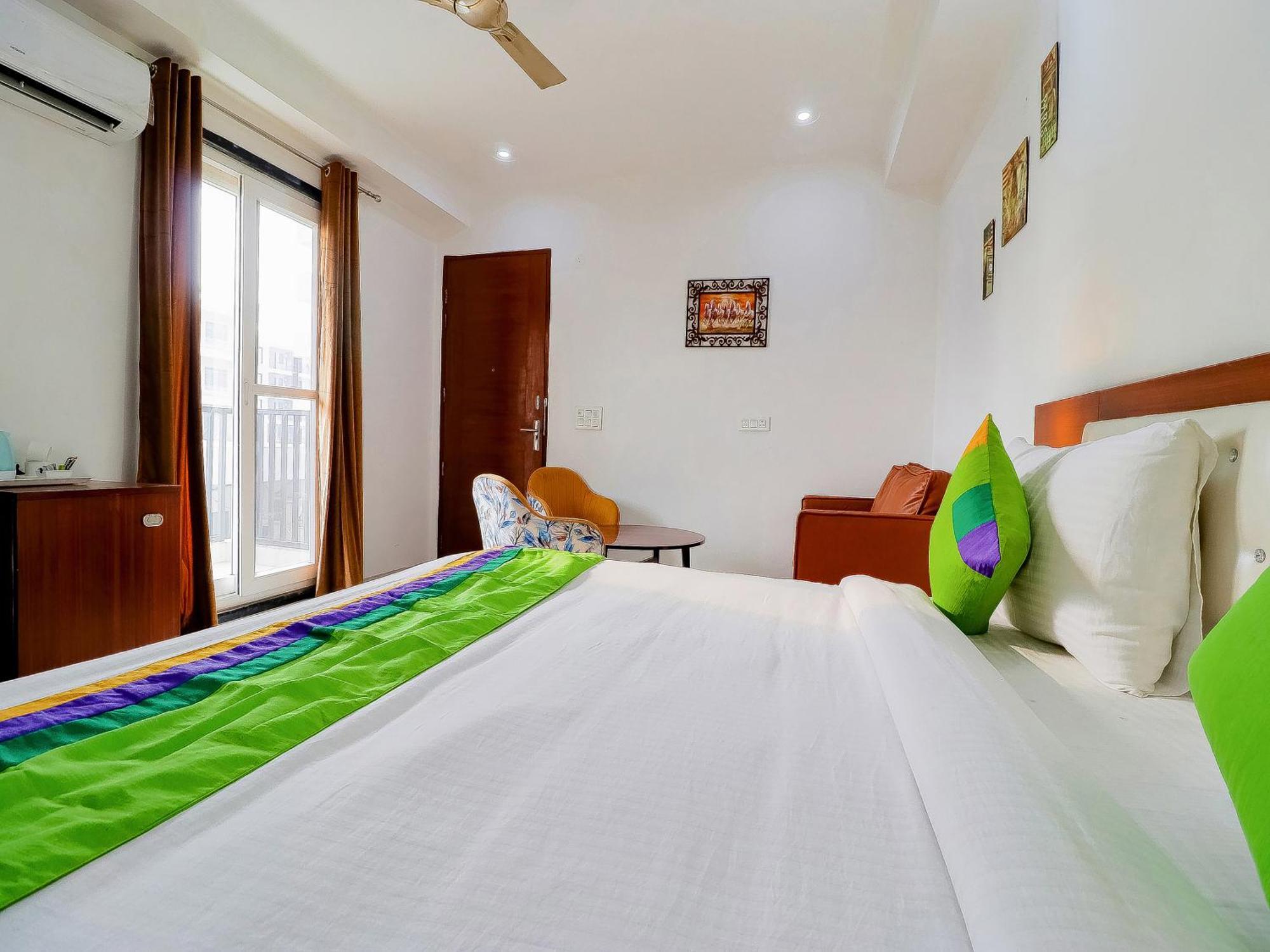 Badshahpur Treebo Rejoice 52 - 3Km From Huda City Metro Station מראה חיצוני תמונה