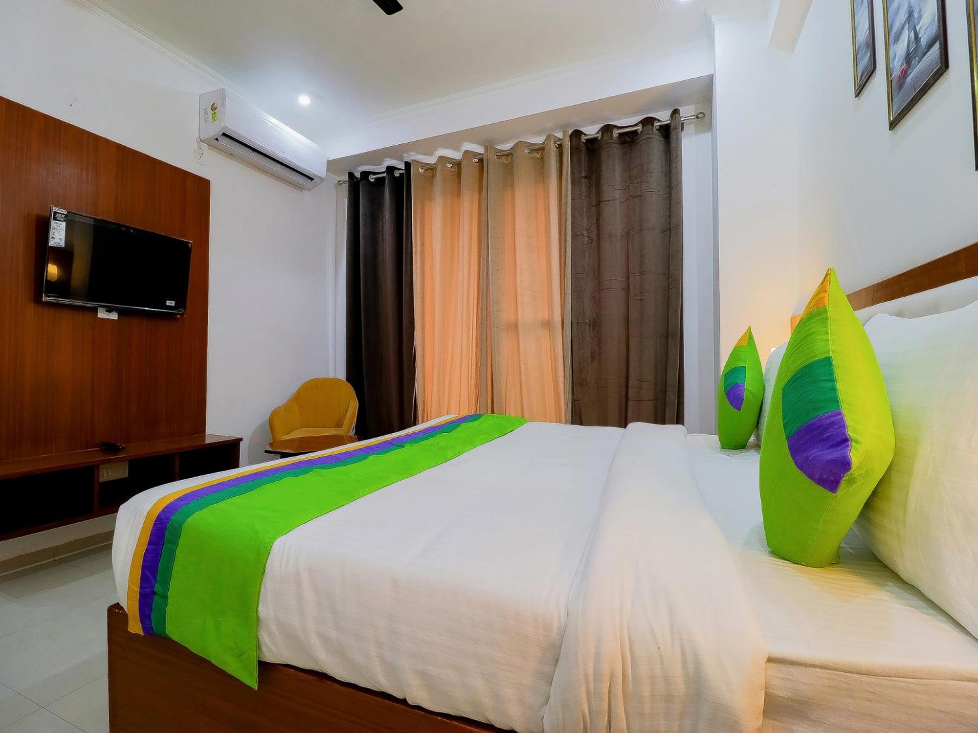 Badshahpur Treebo Rejoice 52 - 3Km From Huda City Metro Station מראה חיצוני תמונה