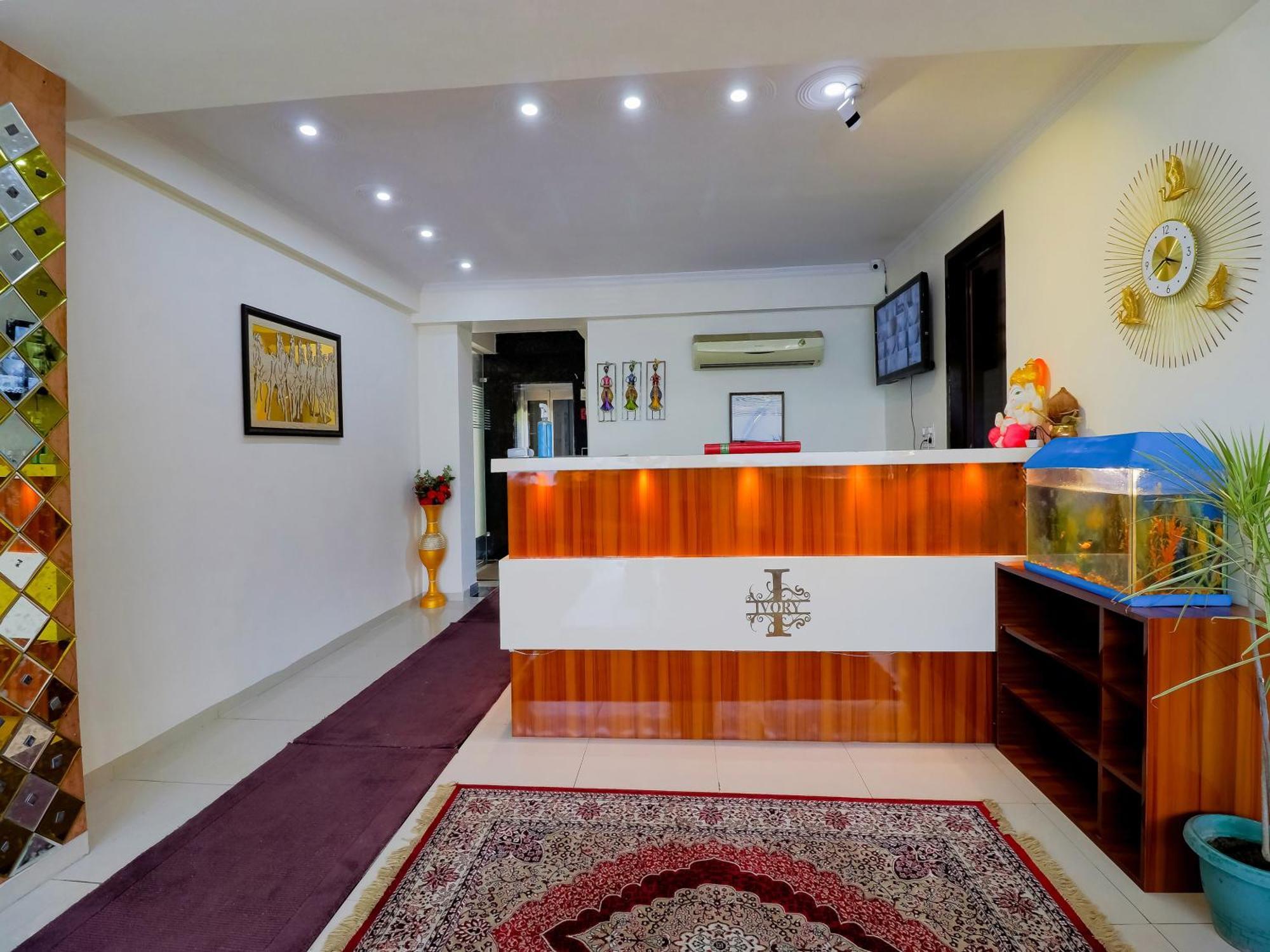 Badshahpur Treebo Rejoice 52 - 3Km From Huda City Metro Station מראה חיצוני תמונה