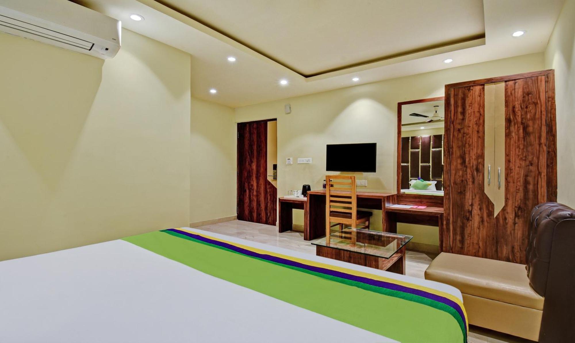 Badshahpur Treebo Rejoice 52 - 3Km From Huda City Metro Station מראה חיצוני תמונה