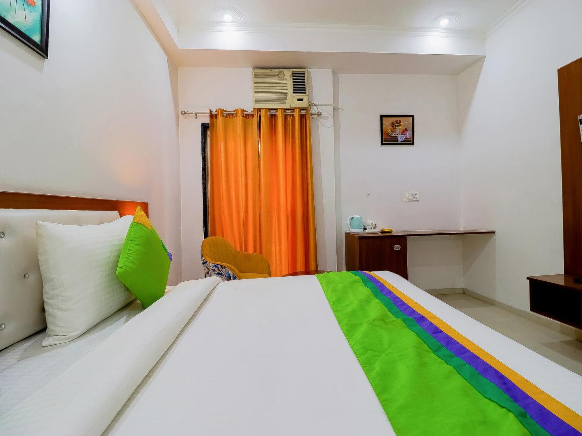 Badshahpur Treebo Rejoice 52 - 3Km From Huda City Metro Station מראה חיצוני תמונה