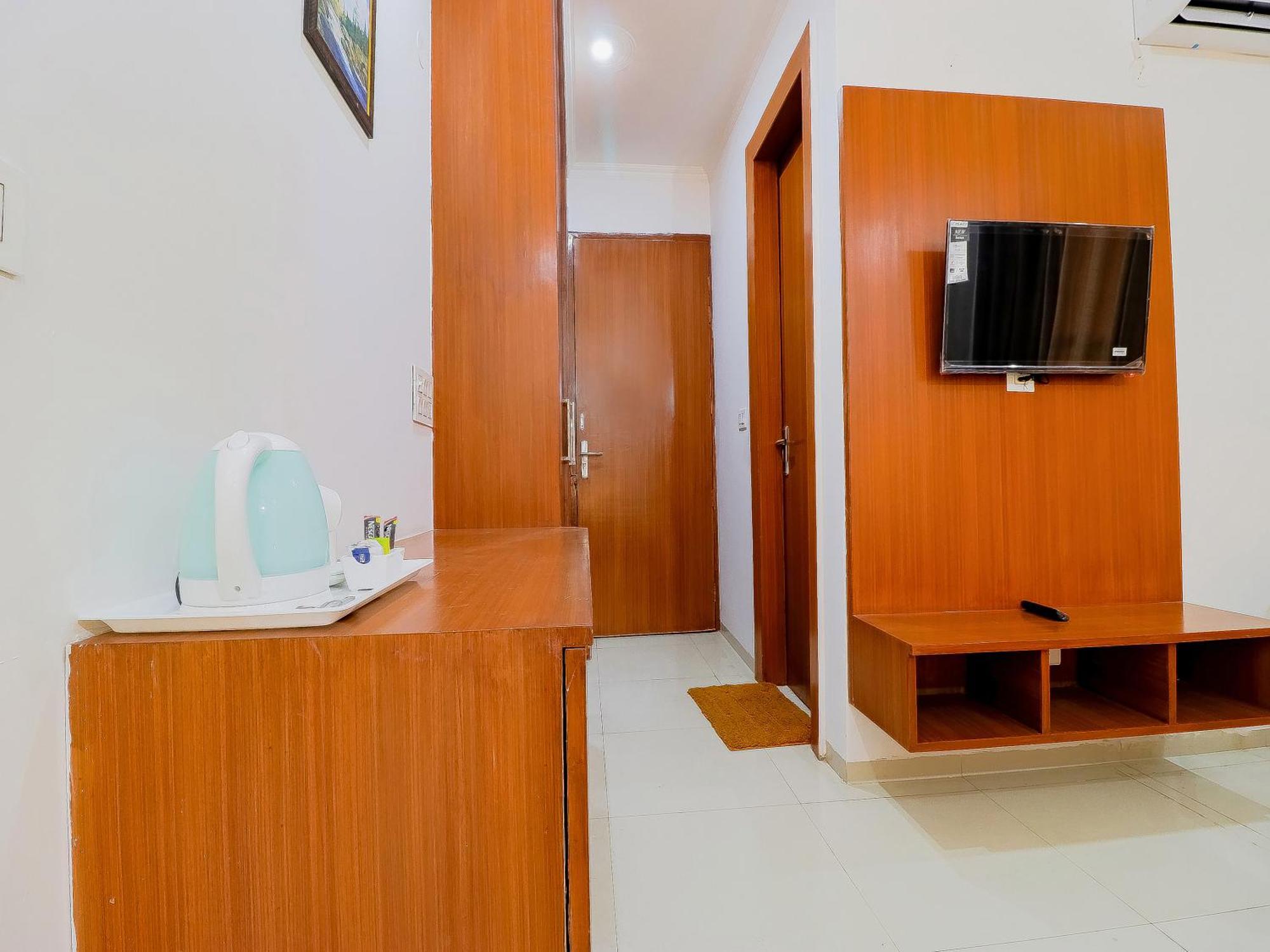 Badshahpur Treebo Rejoice 52 - 3Km From Huda City Metro Station מראה חיצוני תמונה