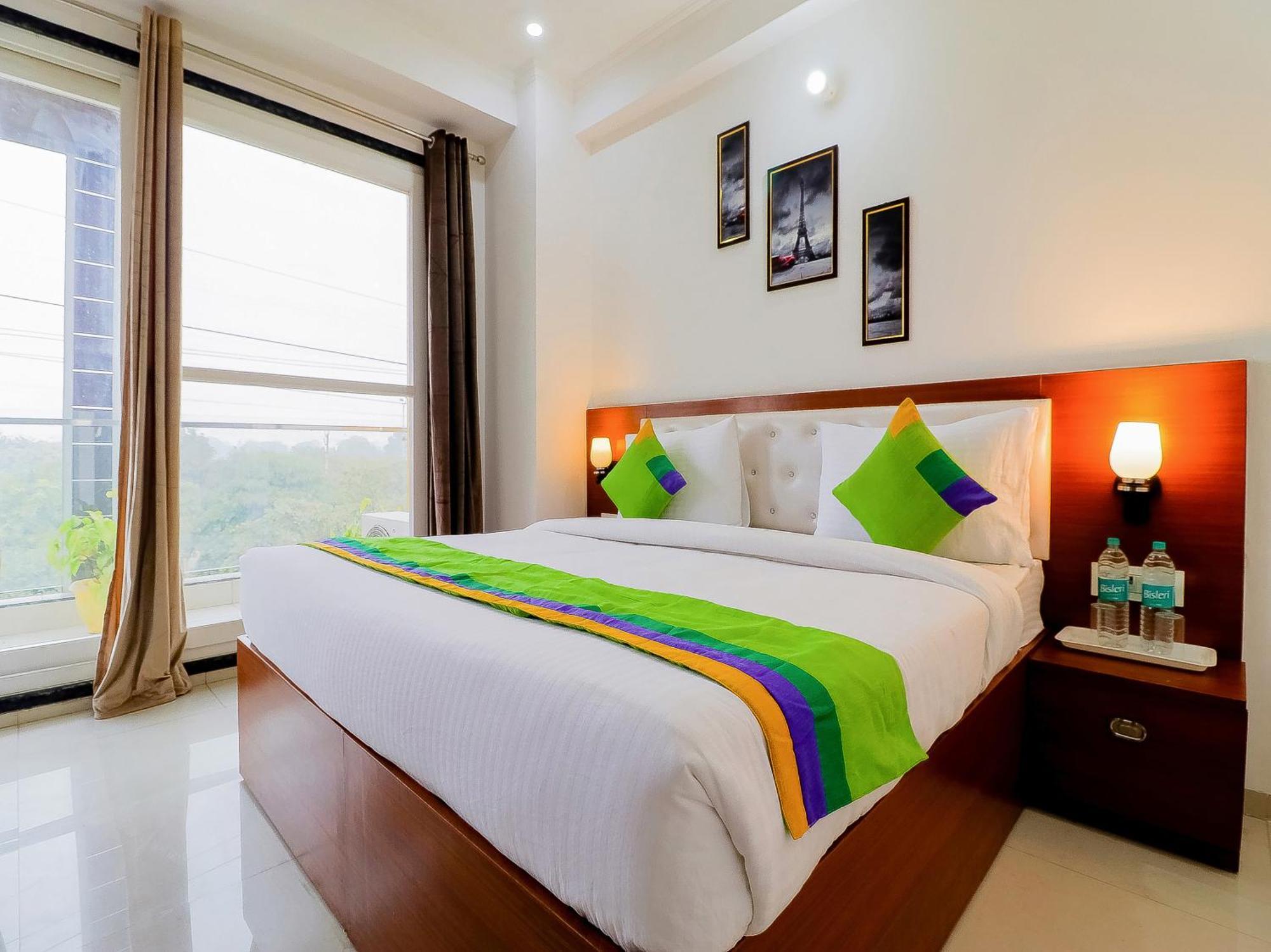 Badshahpur Treebo Rejoice 52 - 3Km From Huda City Metro Station מראה חיצוני תמונה